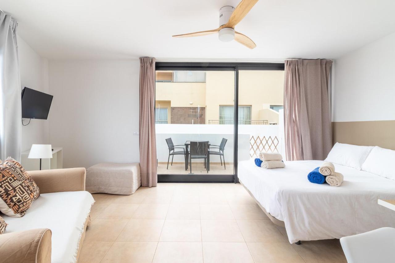 Flatguest Cotillomar Cotillo